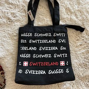 Zipper tote